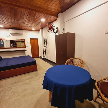 Sandil Surf House 아항가마 외부 사진