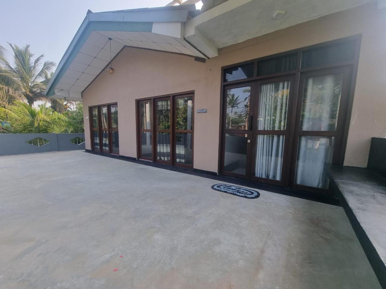 Sandil Surf House 아항가마 외부 사진